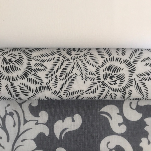 Quilting Cotton Fabric FQ Bundle 3 yards total - Picture 3 of 5